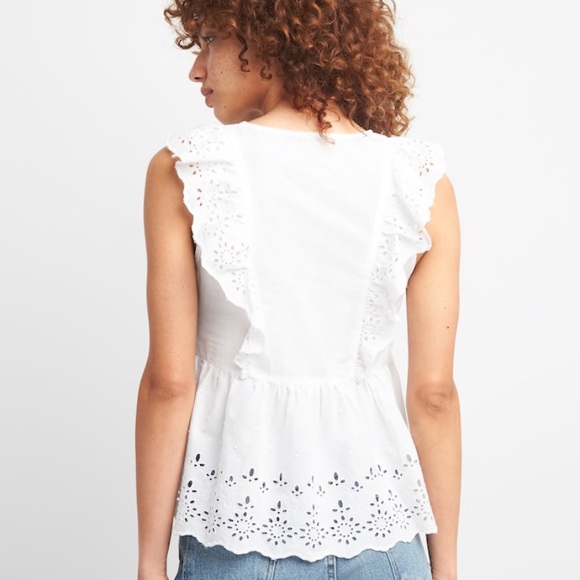 Gap White and Pink Eyelet Top - Picture 2 of 3